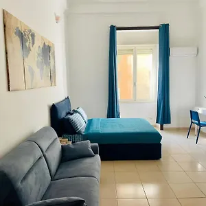  Apartment Forcella House Al Centro Di Italy